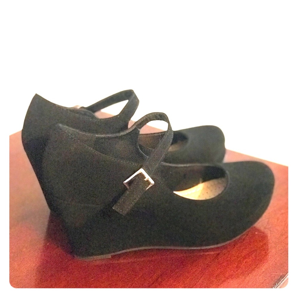 Women’s shoes